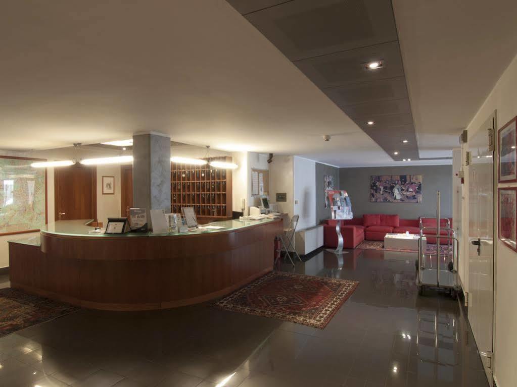 Residence Hotel Torino Uno Exterior photo