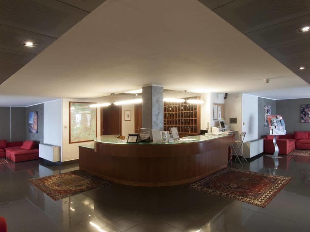 Residence Hotel Torino Uno Exterior photo
